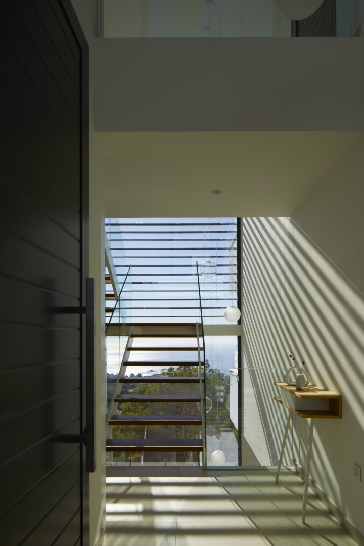 villa-senza-hb205-schodki-swiatlo-naturalne