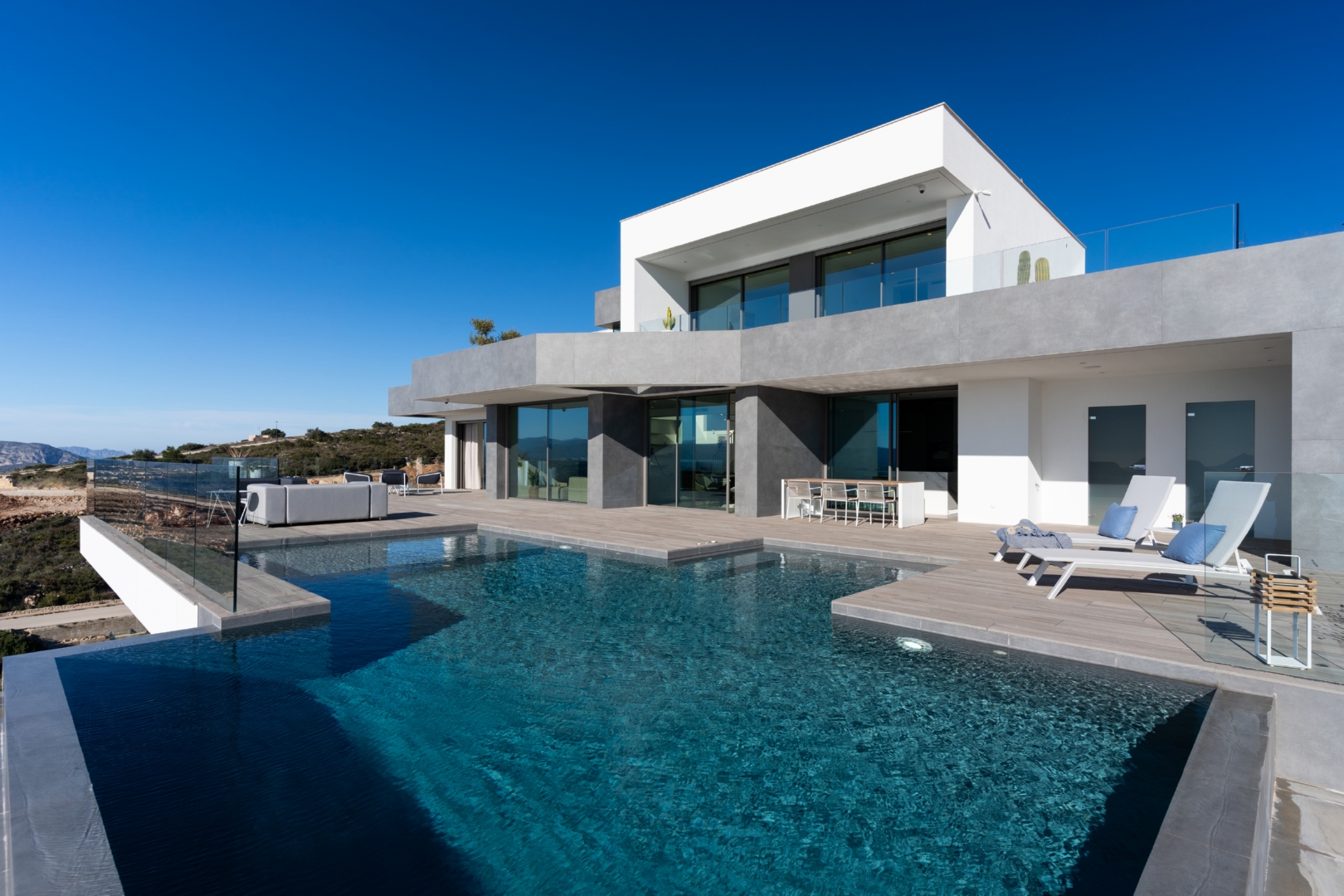 Villa Veleta – Cumbre del Sol