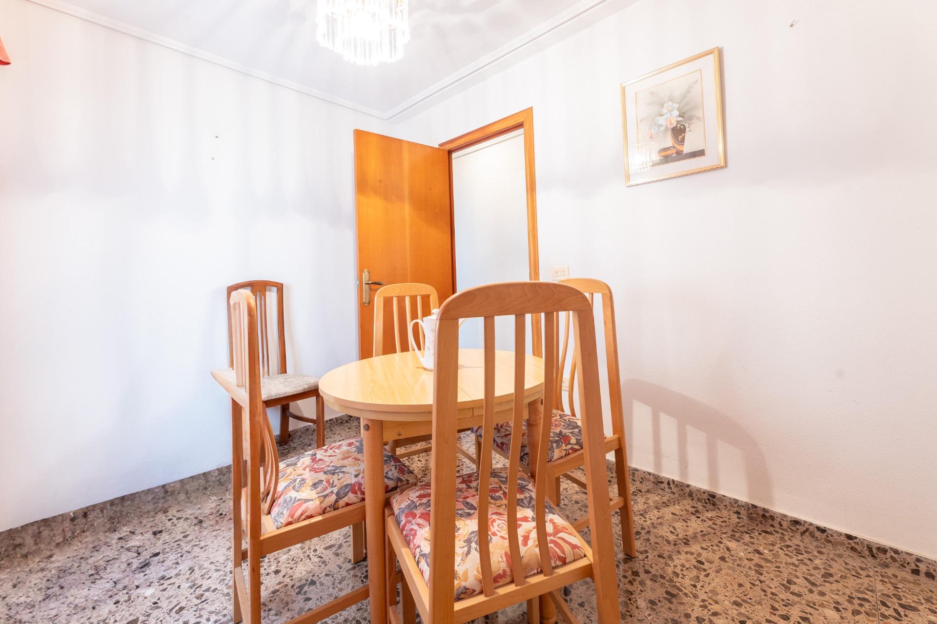 La Vall d’Uixó – Geräumige 4-Zimmer-Wohnung