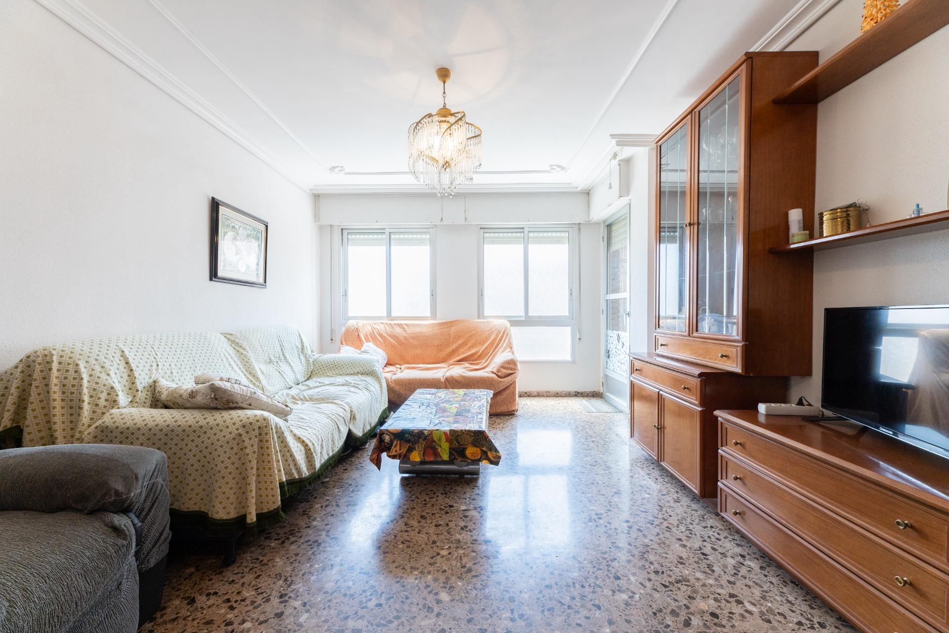 La Vall d’Uixó – Geräumige 4-Zimmer-Wohnung