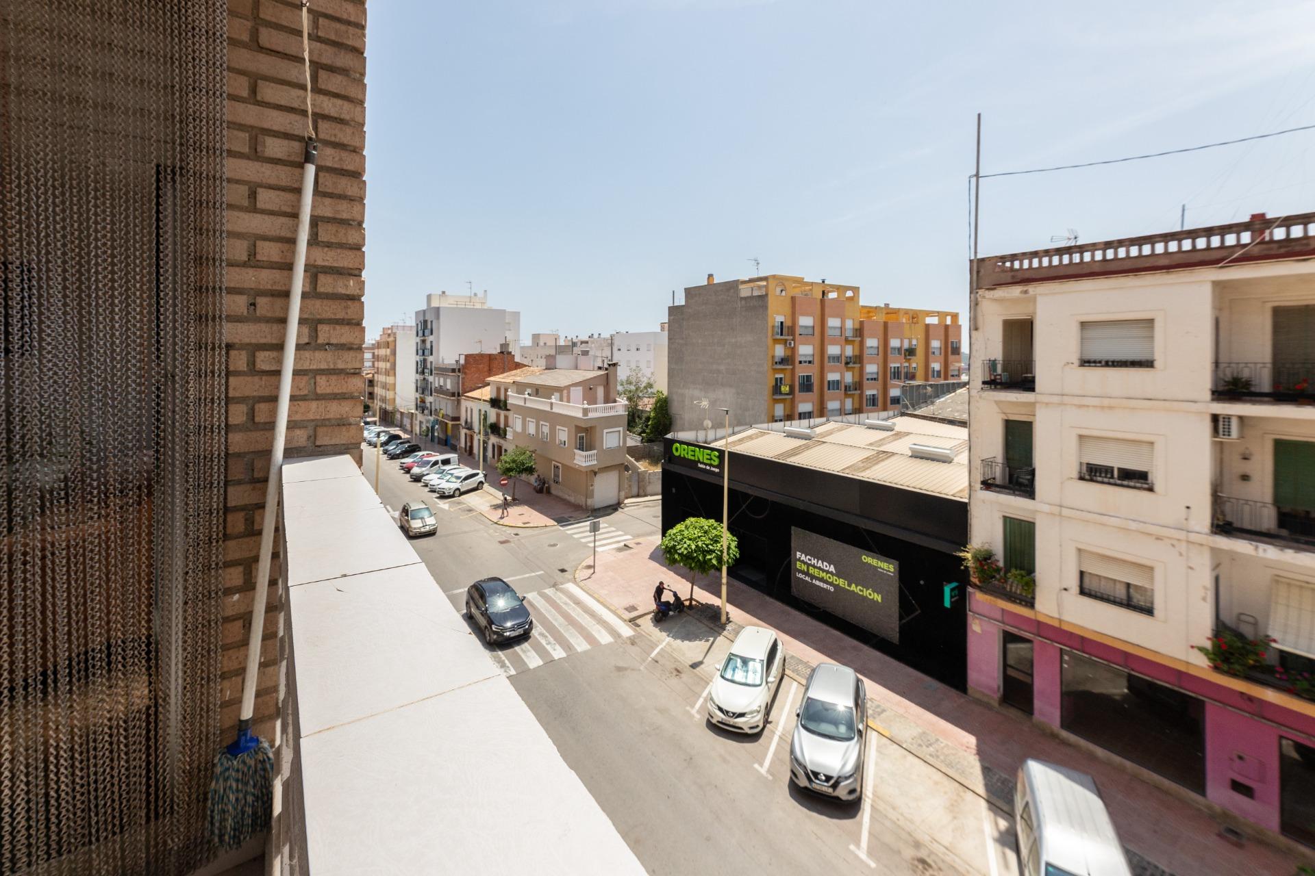 La Vall d’Uixó – Geräumige 4-Zimmer-Wohnung
