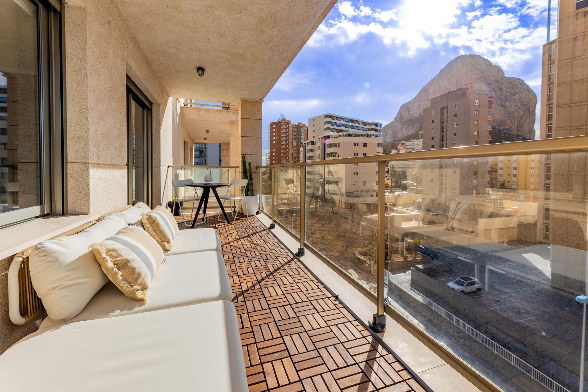 Eckwohnung mit Meer- und Bergblick – Calpe