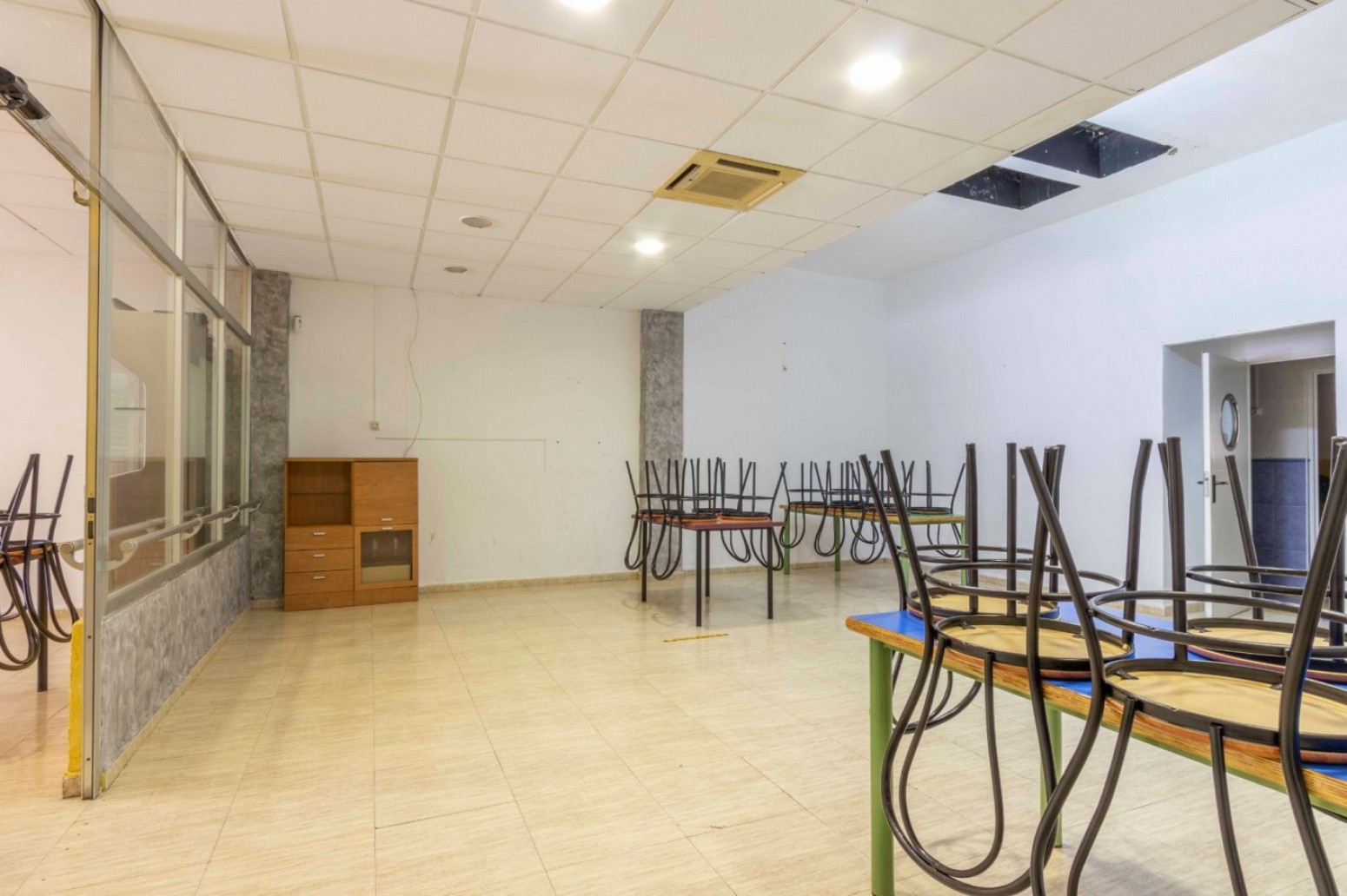 Gewerbeobjekt 196 m² – La Graveta, Massamagrell