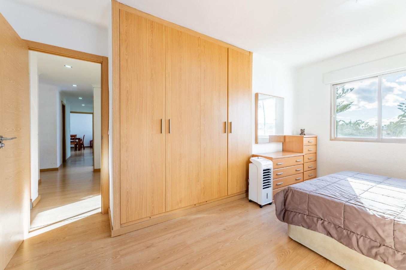 4-Zimmer-Wohnung mit Pool