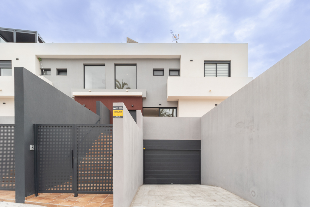 4-Zimmer-Haus in Alzira
